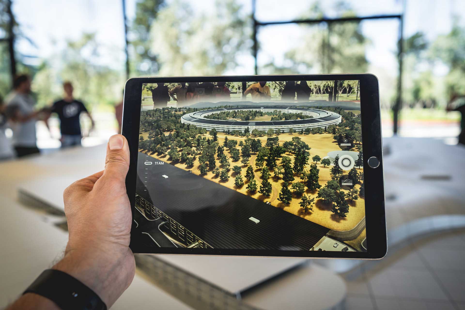 Using an ipad to visualize real – estate projects